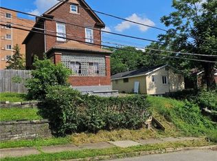 564 3rd St, Clairton, PA 15025