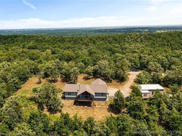 1007 Hardin Ln, Pocola, OK 74902