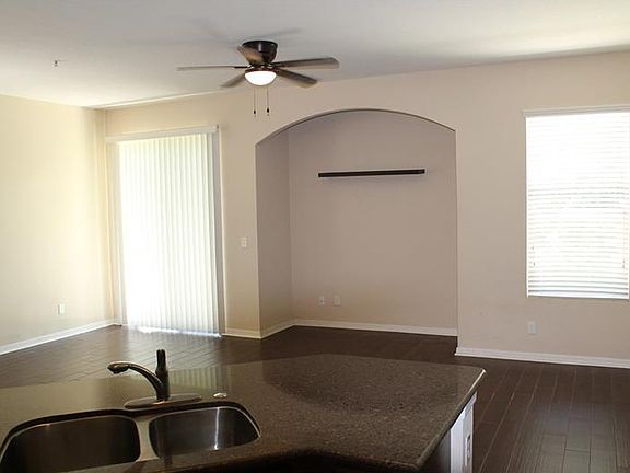 5th image of 15324 Oak Apple Ct #15C