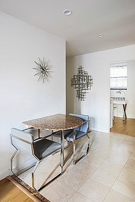 5th image of 150 W 51st St APT 1825