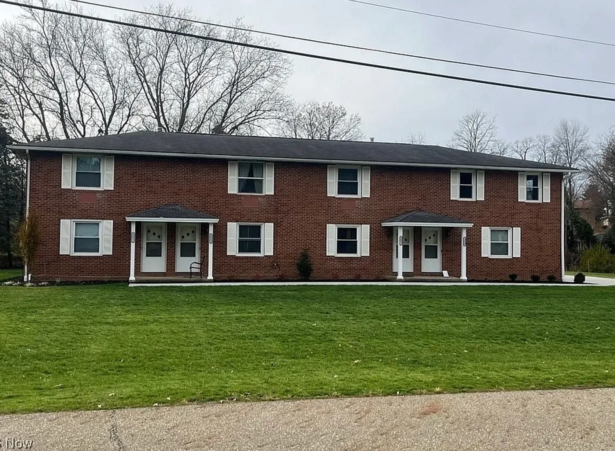 2 bed, 1.5 bath, $1,095 — Photo 3