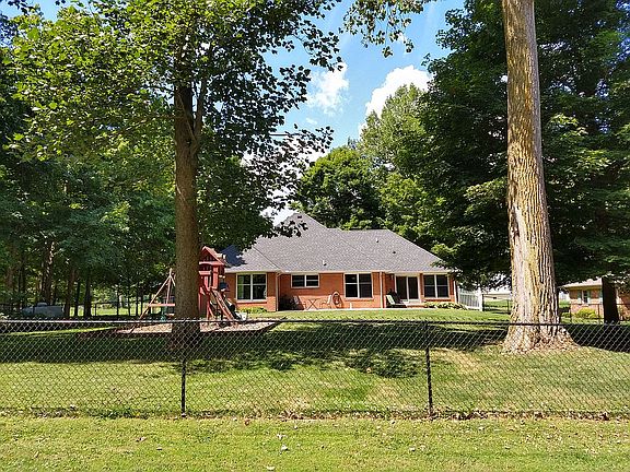 4th image of 8452 N County Road 400 W