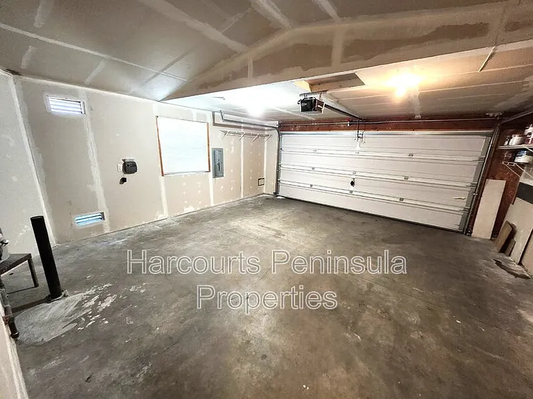 1598 Seasons Ln NW — Photo 13