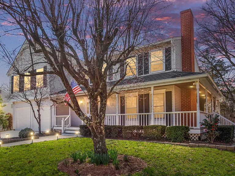 1312 Yellow Tavern Ct — Photo 3