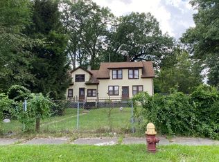 16847 Dolphin St, Detroit, MI