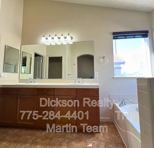 7169 Beacon Dr — Photo 13