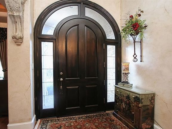 3rd image of 24835 Laguna Edge Dr