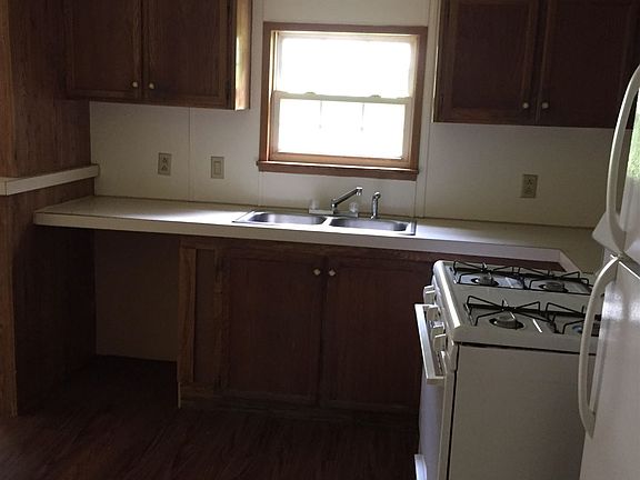 Oakland Valley rd 2nd house kitchen #1