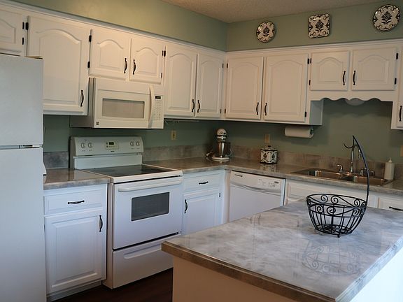 Updated counters and floor.