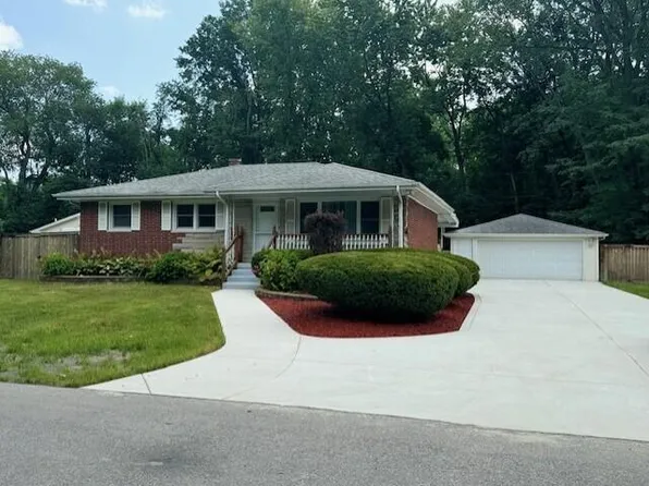 2899 Christy St, Portage, IN 46368