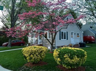 12-43 1st St #1X, Fair Lawn, NJ 07410