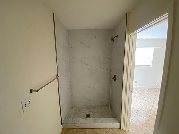 4th image of 1186 Granada St #A