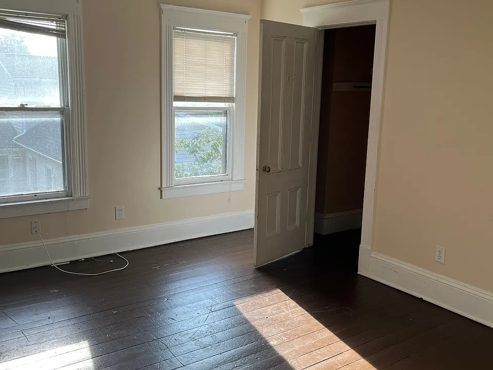 23 Buffalo St #23