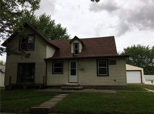307 W Iowa St, Greenfield, IA 50849
