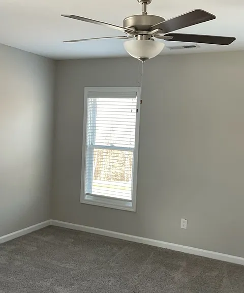 208 Gretzky Pkwy — Photo 9