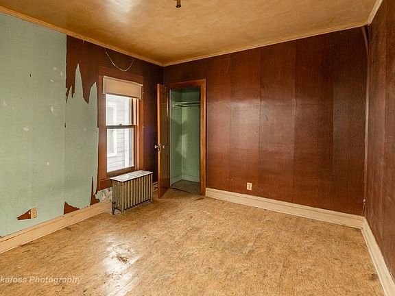 4th image of 4214 N Ottawa Ave
