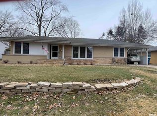 921 Westview Dr, Springfield, IL 62704