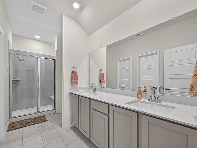 10121 High Grade Dr — Photo 27