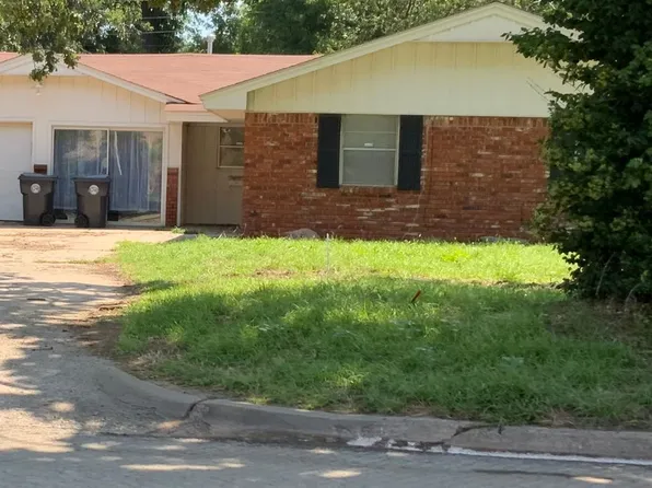 2800 N Rockwell Ave, Bethany, OK 73008