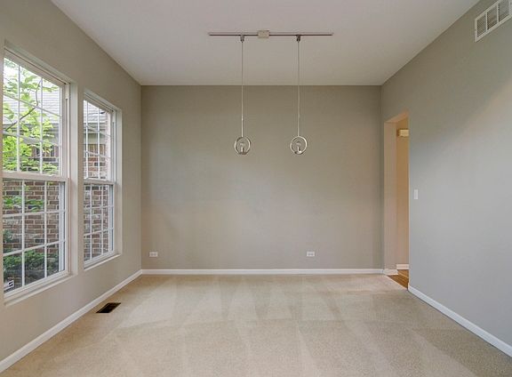 4th image of 11731 S Glenn Cir