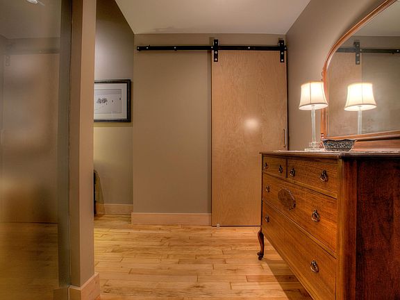 5th image of 105 S 9th St APT 716