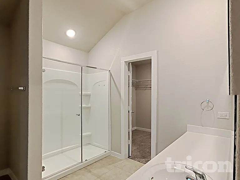 7649 Toledo Bnd — Photo 7