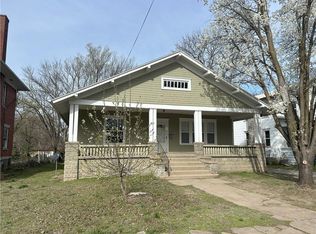 535 N Washington St, Nevada, MO 64772