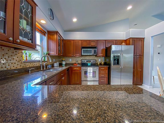 4th image of 7837 Stirling Bridge Blvd