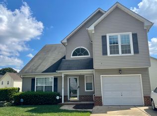 2317 Tawnyberry Ln, Chesapeake, VA 23325