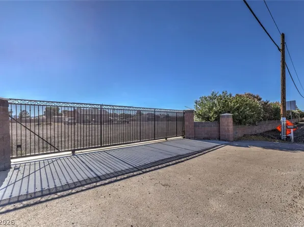 7987 E Placid St, Las Vegas, NV 89123