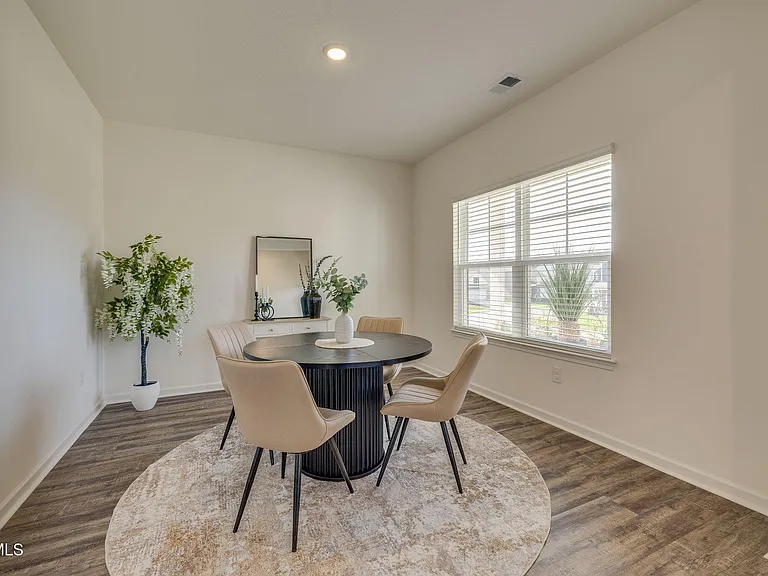 804 Pinhoti St — Photo 4