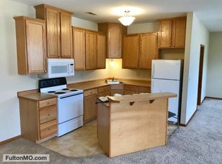 2606 N Bluff St APT 200, Fulton, MO 65251