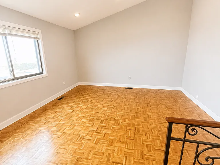 Primary bedroom (Bedroom 2)