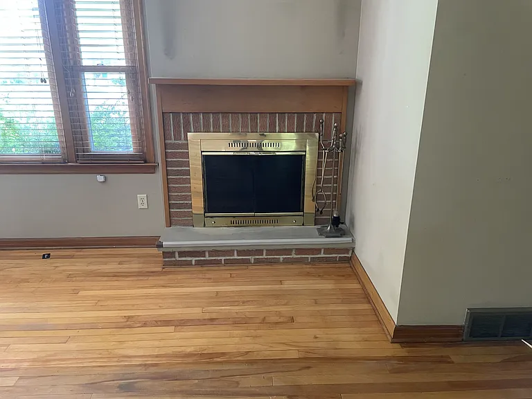 1740 Park St — Photo 8