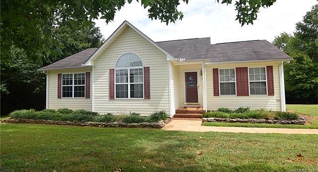 1st image of 2910 Cabin Creek Dr