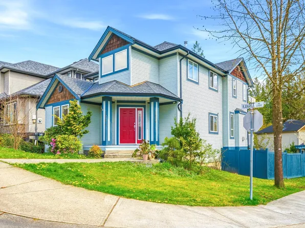 23800 Kanaka Way, Maple Ridge, BC V2W 1E5