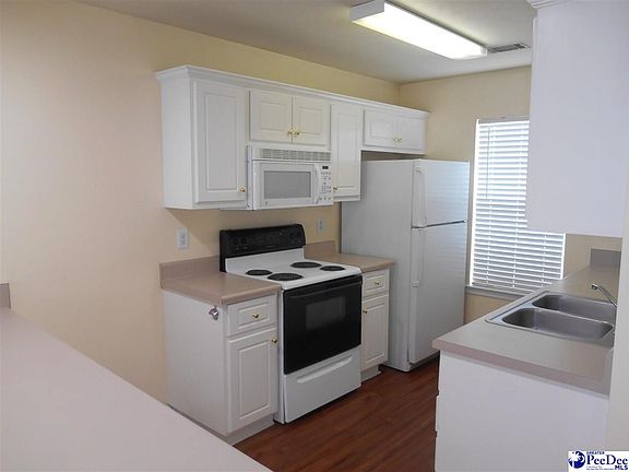 5th image of 461 Londonberry Dr