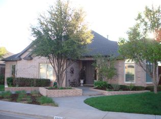 9803 Topeka Ave, Lubbock, TX 79424