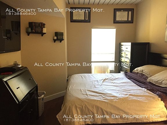 3rd image of 2401 W Horatio St Unit 710