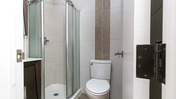Rented by Nooklyn NYC LLC | media 12