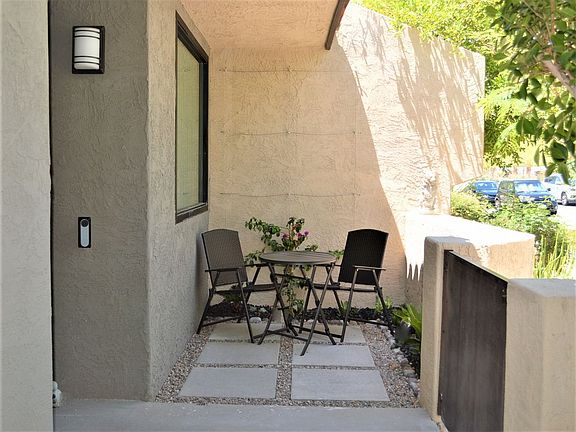 3rd image of 355 N Avenida Caballeros Unit 1