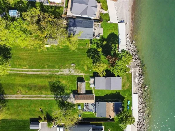10953 Lakeshore Rd, Wainfleet, ON L3K 5V4