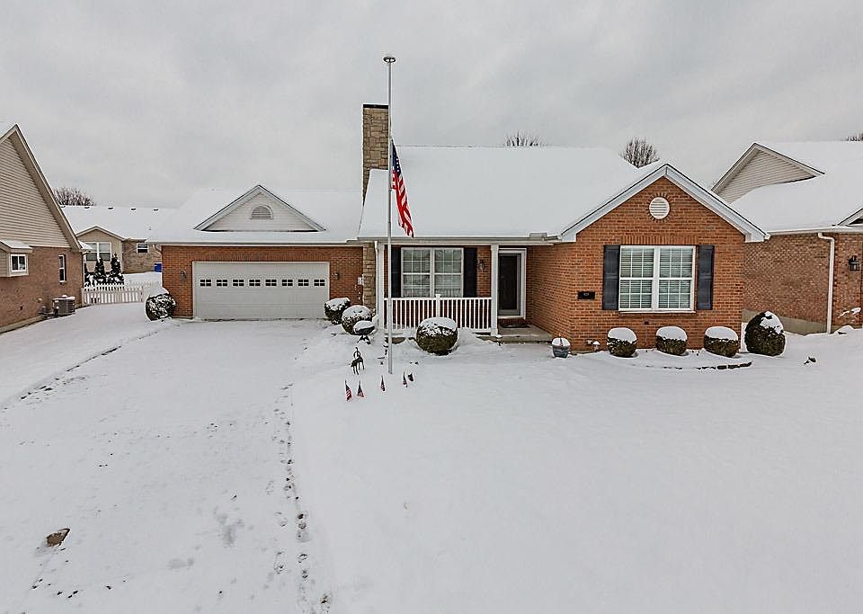 1st image of 928 Olde Station Ct