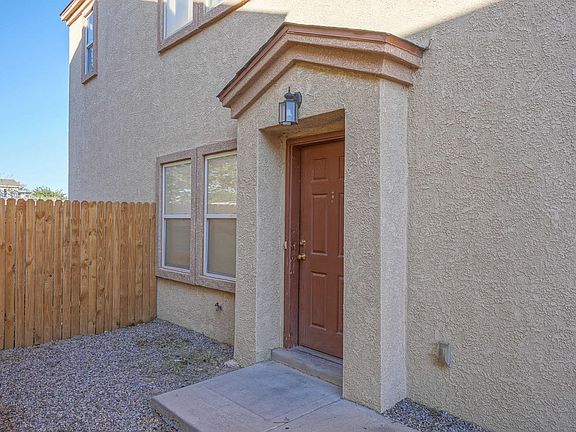 3rd image of 711 Los Viejos Dr SW