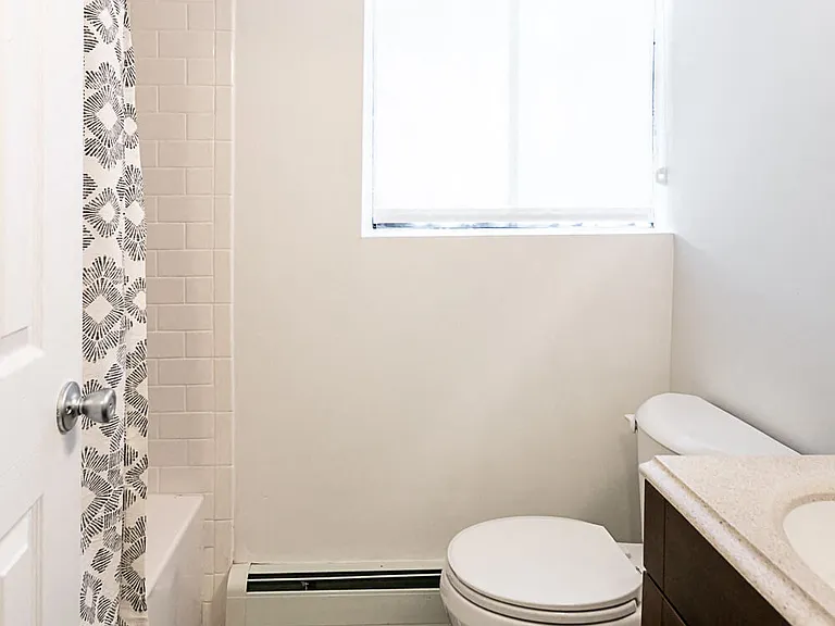 Parker House — Photo 17