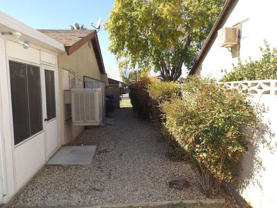 2nd image of 44658 Benald St