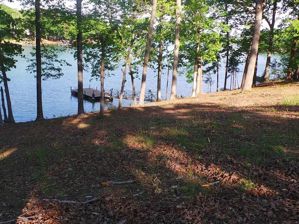 101 McAlister Cir, Townville, SC 29689