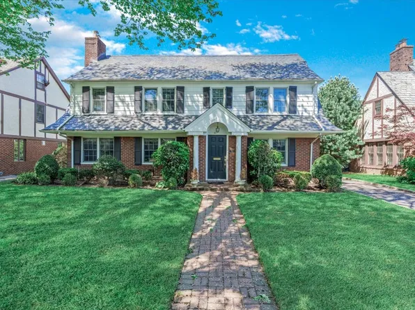 114 Wickham Road, Garden City, NY 11530