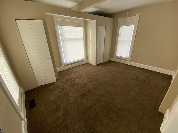 4th image of 808 N Main St APT A