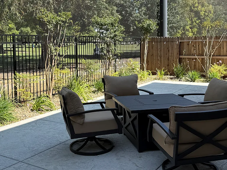 438 Miwok Ln — Photo 18